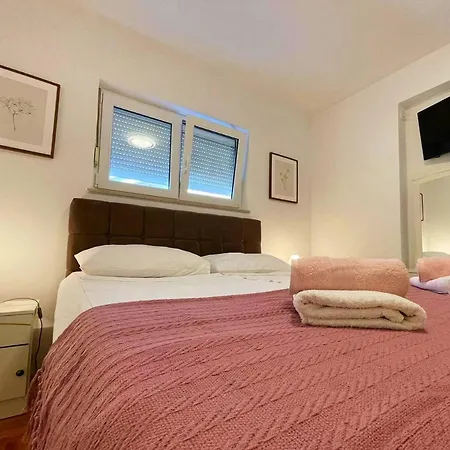 Stella Apartament